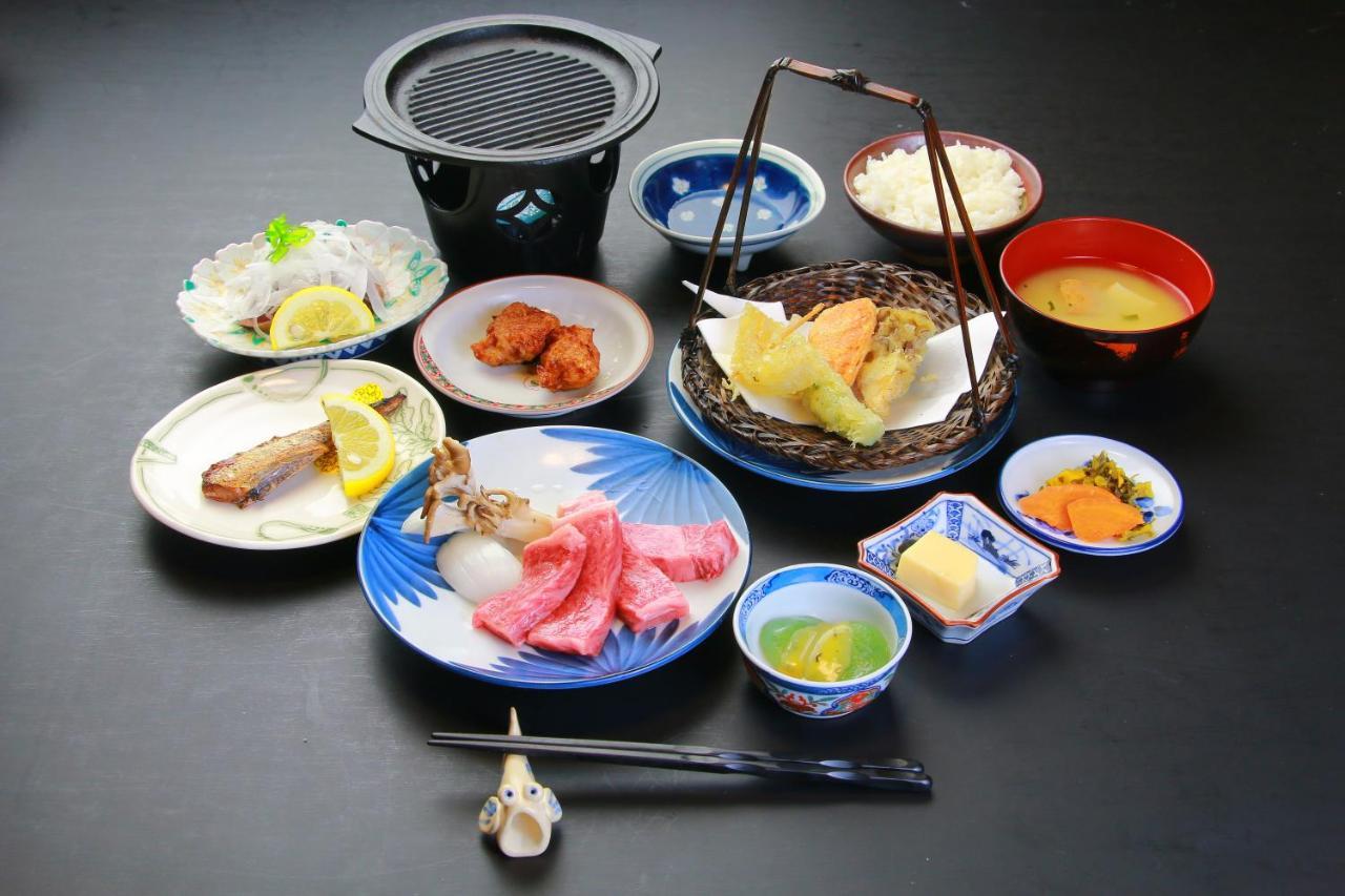 Family Ryokan Kawakyu With Showa Retro, Private Hot Spring Ibuszuki Kültér fotó